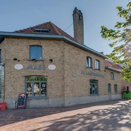 De Lanterfanters Vakantiehuisjes Holiday home *
